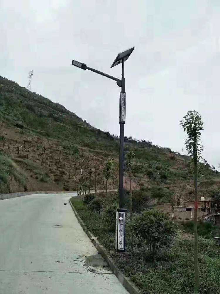 赤峰市仿古太阳能路灯